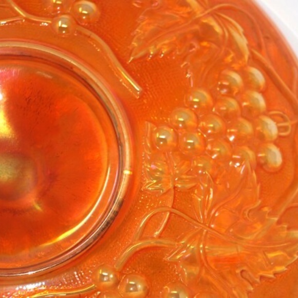 Vintage Imperial Carnival Glass Grape Design Candy Dish, Serving Dish - Picture 8 of 9
